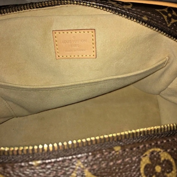 Louis Vuitton Manhattan PM handbag - Picture 13 of 16